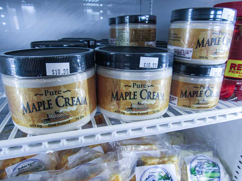 Local pure maple cream