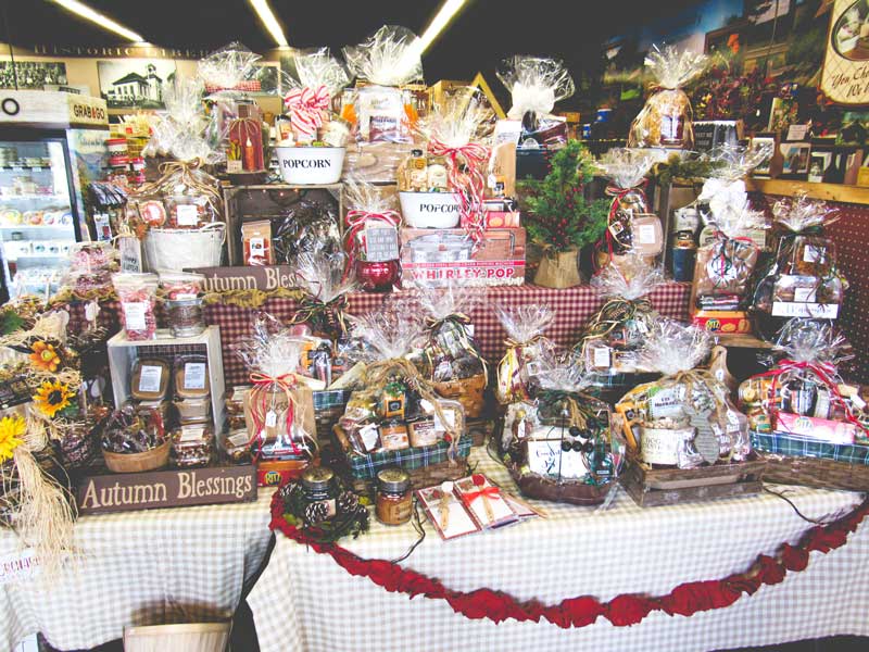 Bunch of custom gift baskets